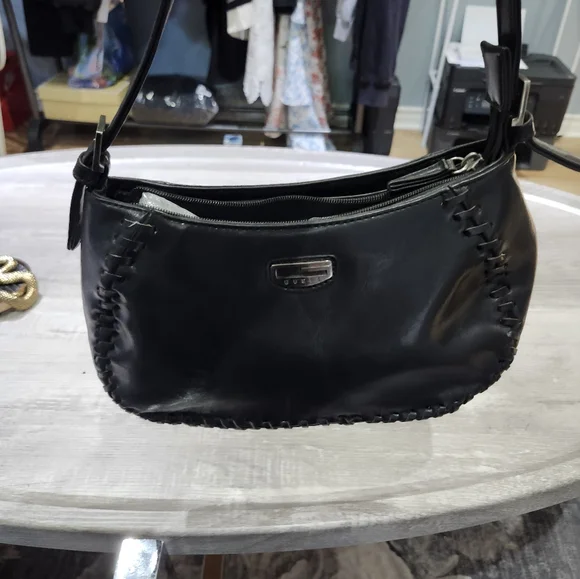 Guess Vintage Leather Shoulder Bag - Picture 3 of 6